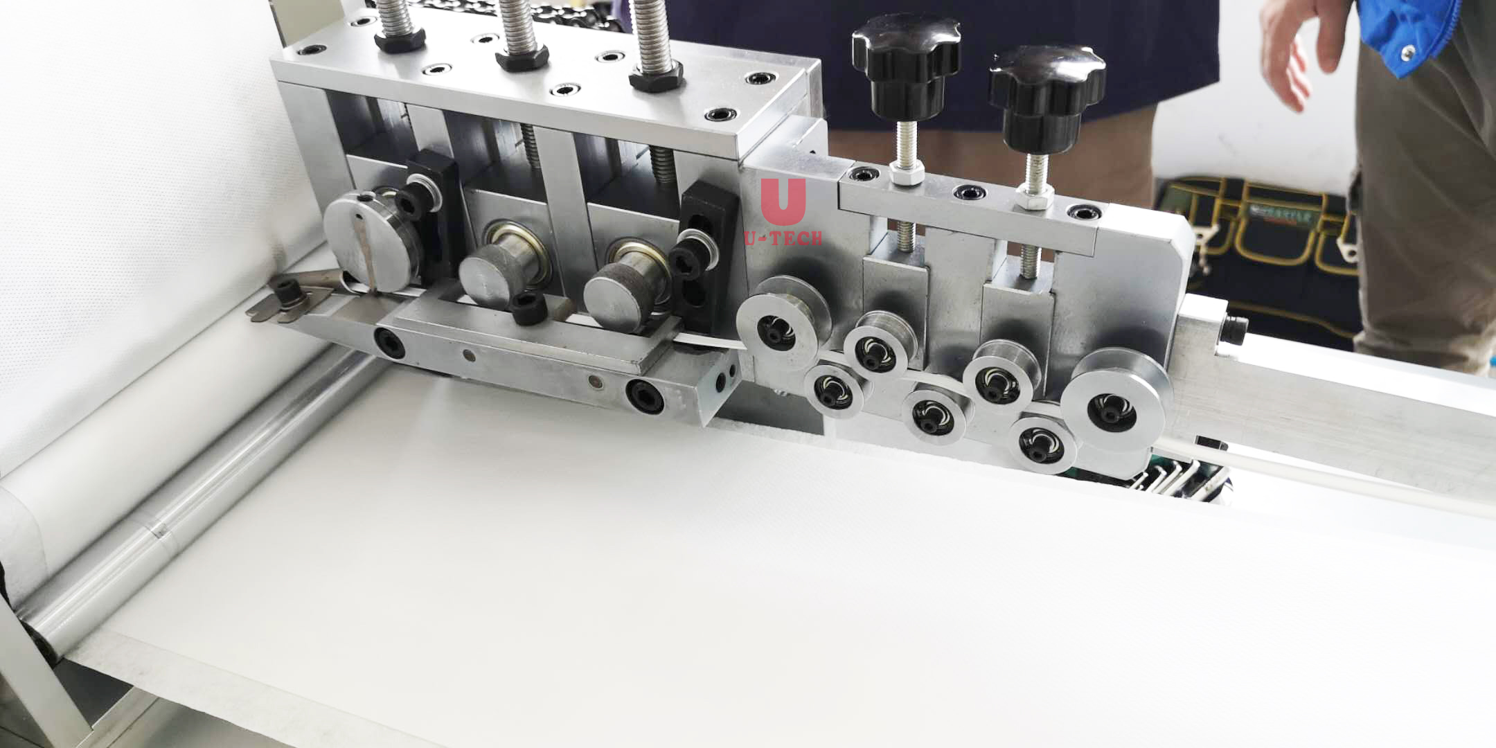 Línea de máquina para hacer mascarillas semiautomáticas KN95